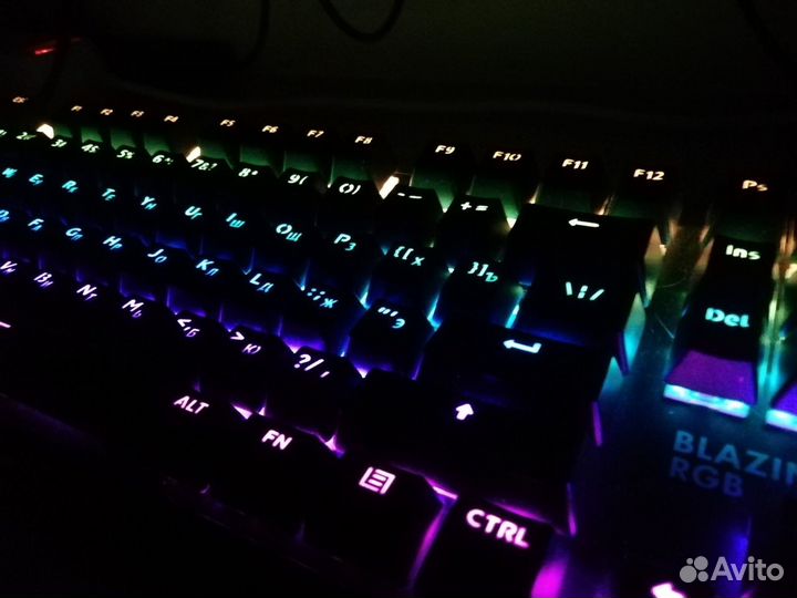 Игровая механическая клавиатура