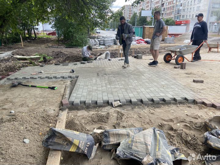 Разнорабочие / бригады