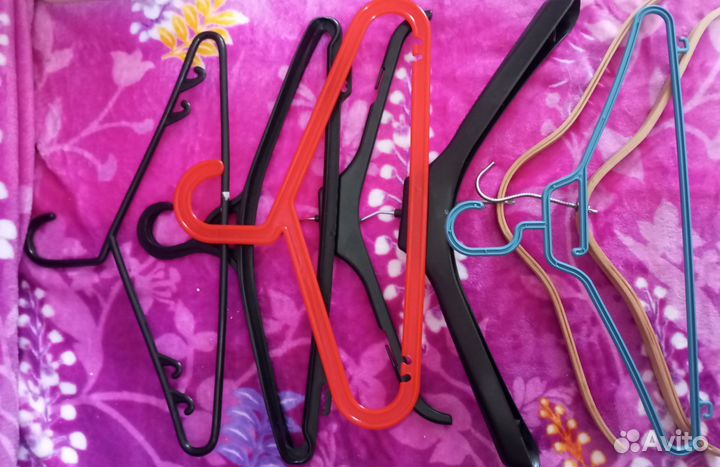 Вешалки Плечики