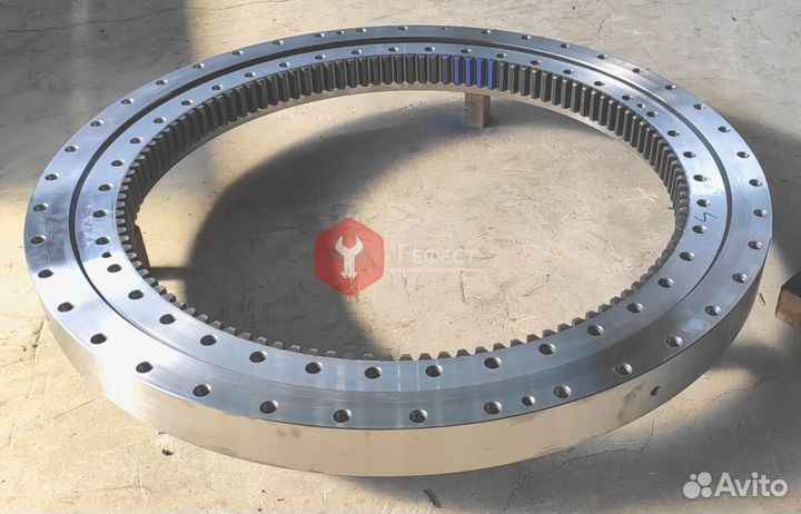 Поворотный круг Hyundai 81NA-01020