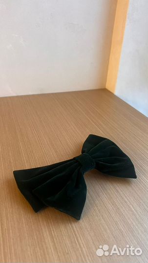 Заколка бант бархатный зеленый для волос