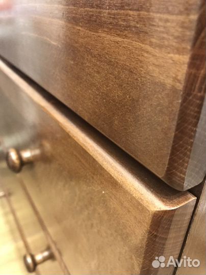 Комод из массива