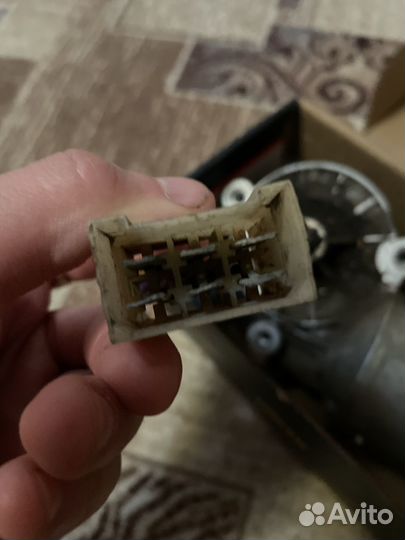 Моторчик стеклоочистителя передний ваз 2114