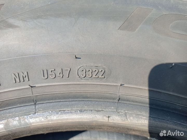 Pirelli Ice Zero 215/65 R16 102T