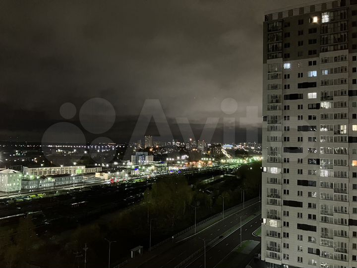 1-к. квартира, 37 м², 13/17 эт.