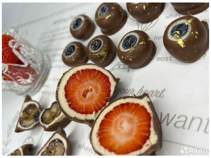 Клубника в бельгийском шоколаде KLL-1410