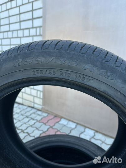 Pirelli Scorpion Verde 255/45 R19 100V