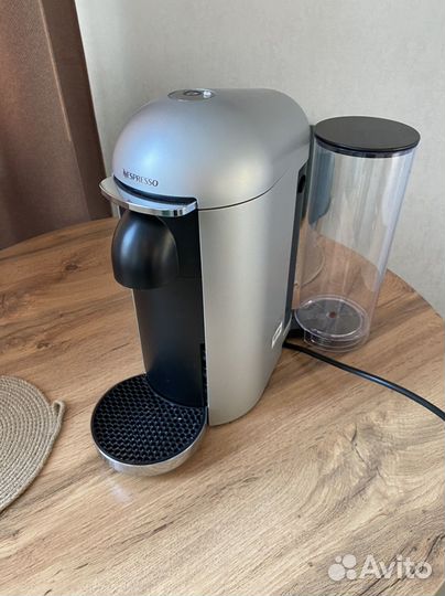 Кофемашина Nespresso vertuo