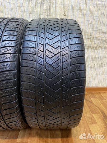 Pirelli Winter Sottozero 3 285/35 R20