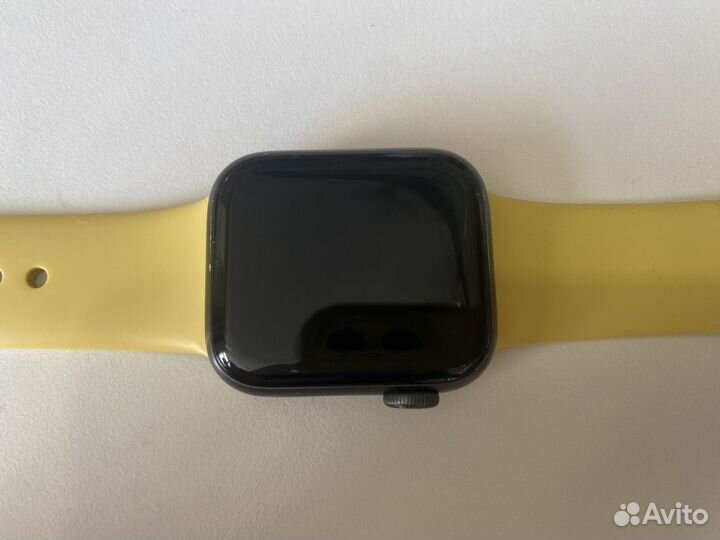 Apple Watch Series SE 40mm