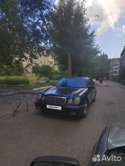 Mercedes-Benz E-класс 2.3 AT, 1996, 300 000 км