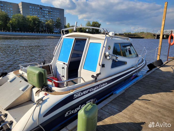 Silver eagle cabin 650