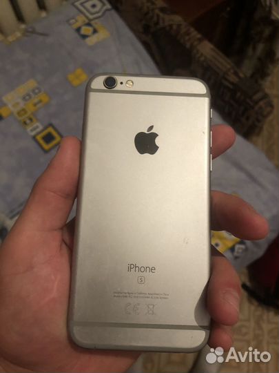 iPhone 6S, 32 ГБ