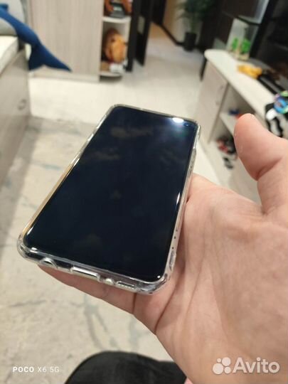 Samsung Galaxy S10e, 6/128 ГБ