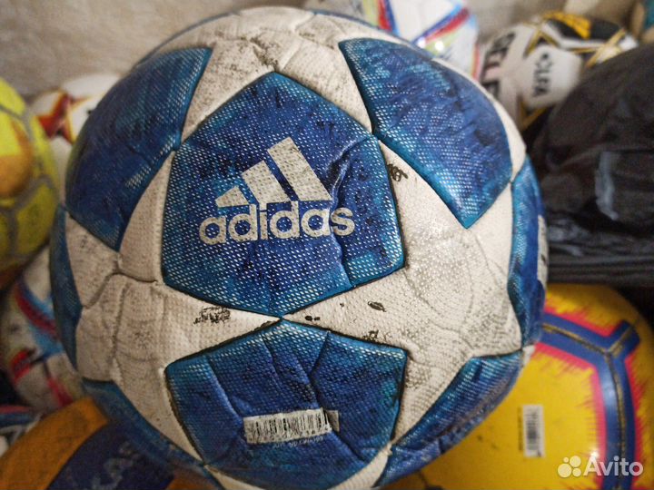 Футбольные мячи Адидас, select