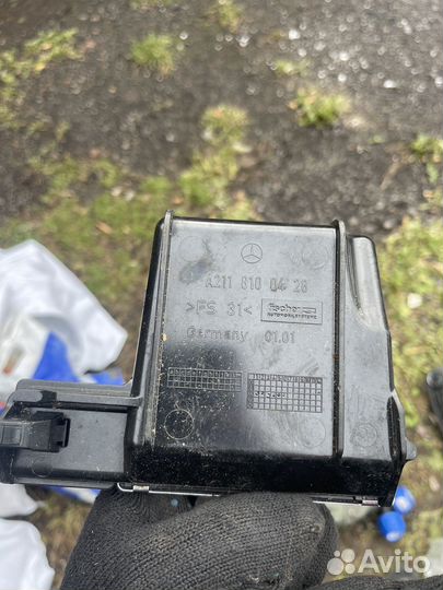 Пепельница передняя для w211