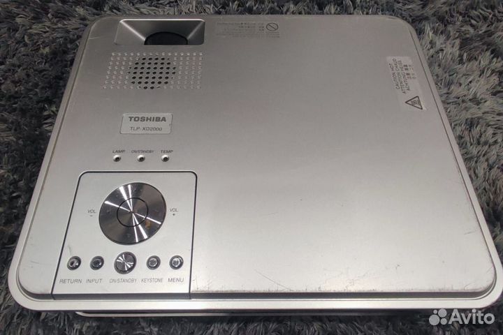 Проэктор Toshiba TLP-XD2000