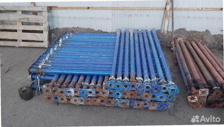 Телескопические стойки для строительных проектов Б/У