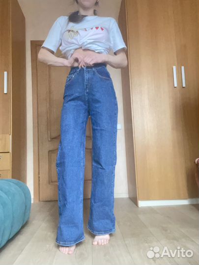 Джинсы трубы