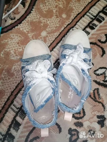 Old order canvas 003