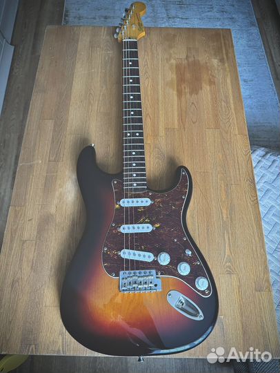 Электрогитара Squier Classic Vibe 60s Stratocaster