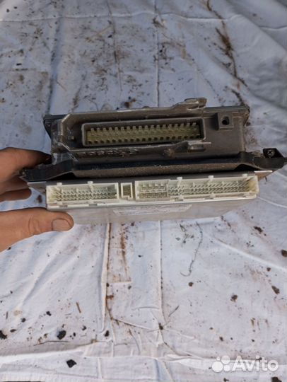 Эбу mercedes w210