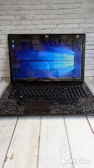 Lenovo G770/I5-2450M/6GB/SSD128/Radeon 6600M