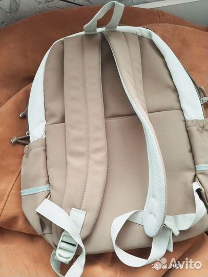 Рюкзак школьный