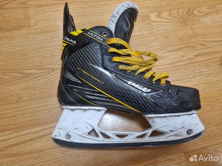 Коньки хоккейные CCM Ultra tacks 10ee