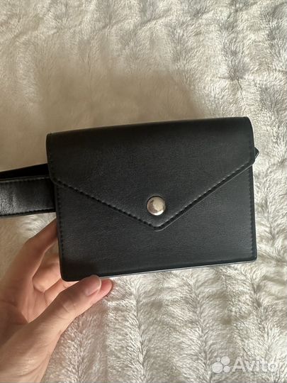 Поясная сумка