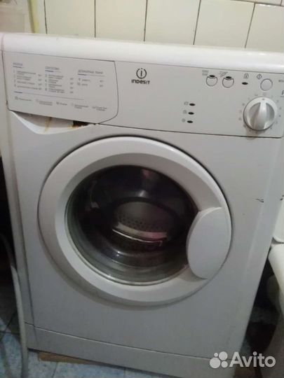 Стиральная машина indesit на запчасти