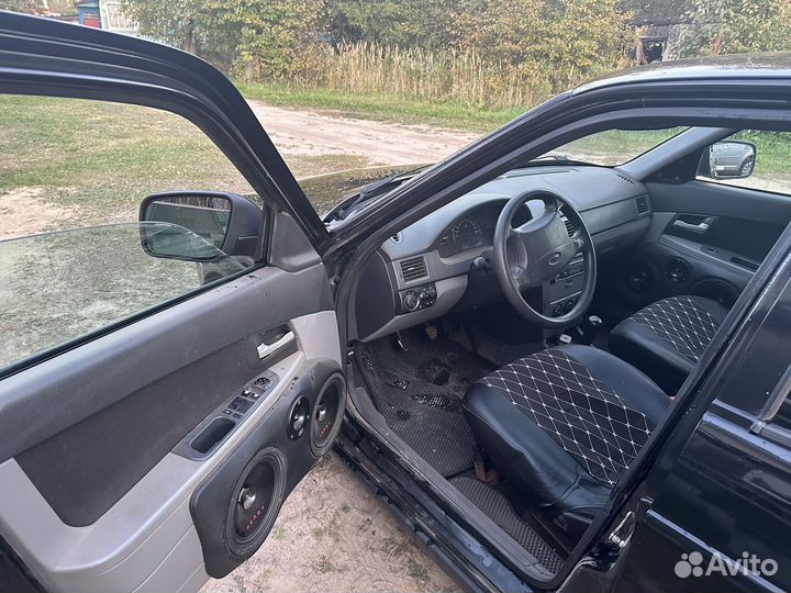 LADA Priora 1.6 МТ, 2010, 200 000 км