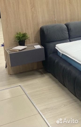 Тумба прикроватная подвесная