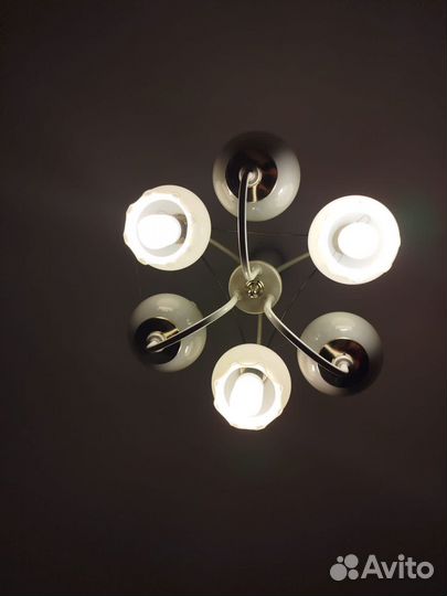 Люстра подвесная потолочная бу