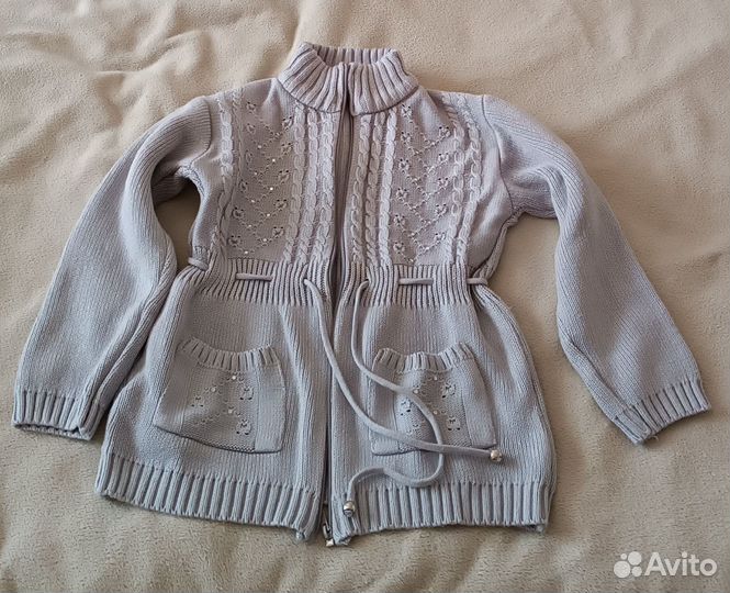 Теплая кофта для девочки