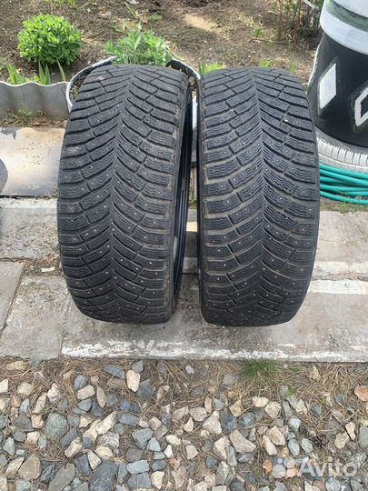 Michelin X-Ice North 4 245/45 R19 и 275/40 R19 105H