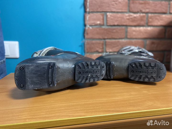 Горнолыжные ботинки technica 240-245 (24-24,5)