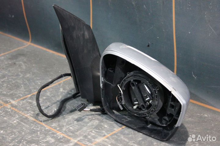 Зеркало наружное правое - Volkswagen Polo