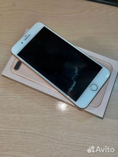 Телефон iPhone 8 plus