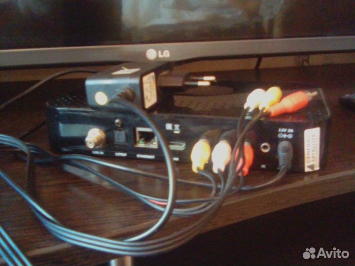 Ресивер триколор GS B520 б/у