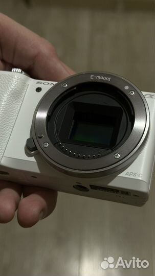 Sony a5100