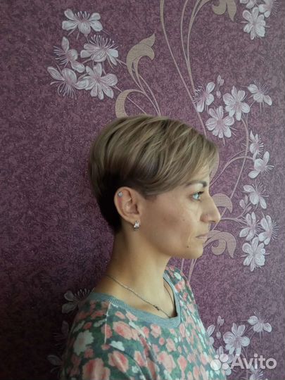 Стилист колорист