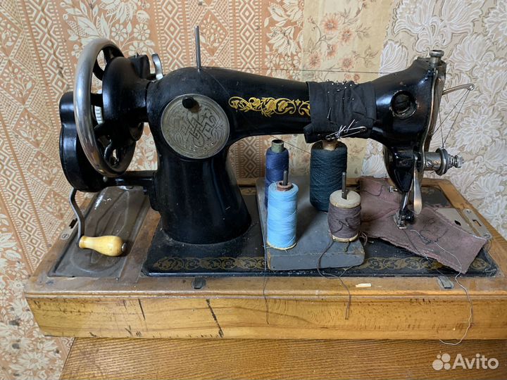 Швейная машинка