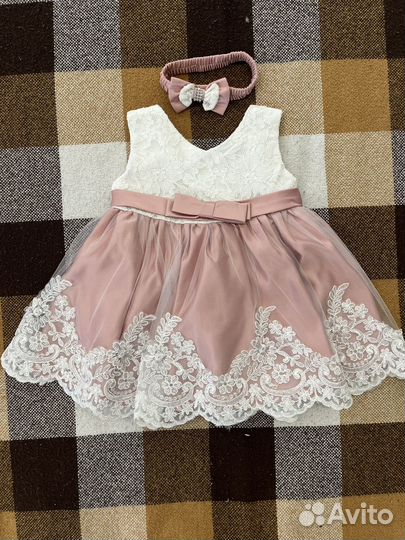 Нарядное платье на девочку 80