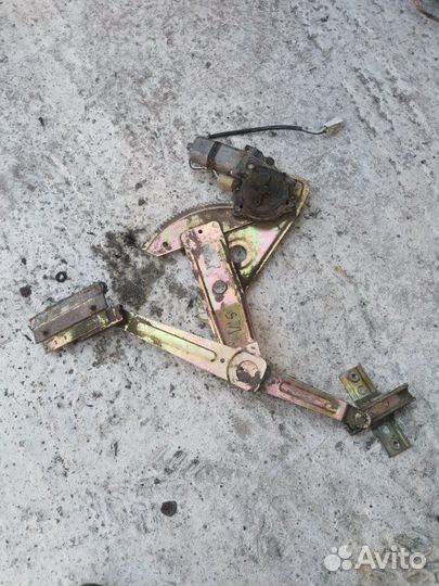 Стеклоподъемный механизм задний левый Газ 31105