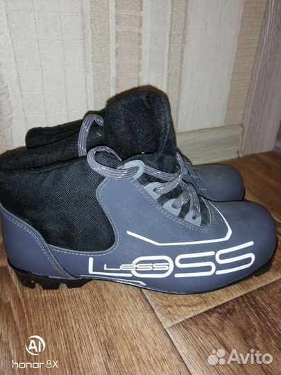 Лыжные ботинки