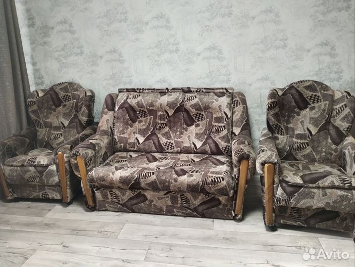 Диван и 2 кресла