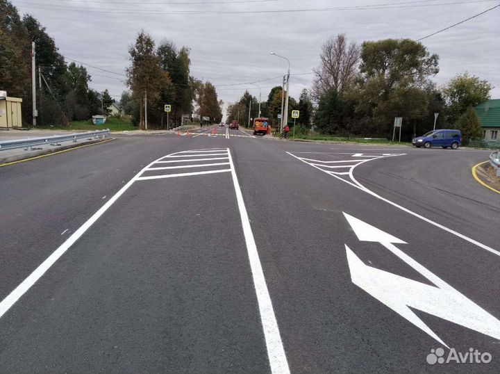 Нанесение дорожной разметки