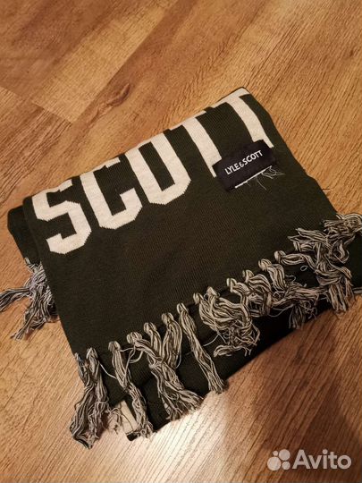 Шарф мужской Lyle & Scott