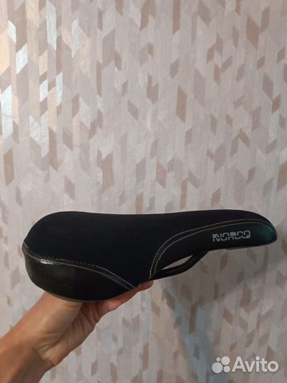 Седло для велосипеда Norco